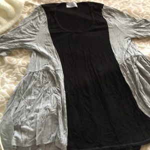 Gray black top tunic NEW 3X